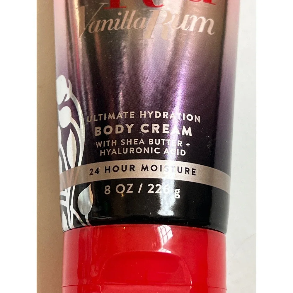 Bath and Body Works Forever Red‎ Vanilla Rum Body Cream 8 oz - BRAND NEW